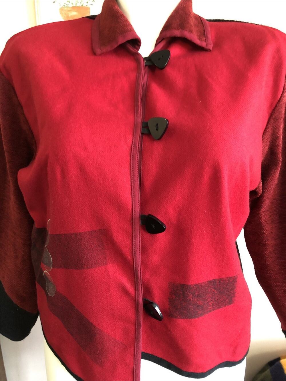 VTG Alissa Medium Chenille Wool Cardigan Jacket Red Black Art to Wear Collared